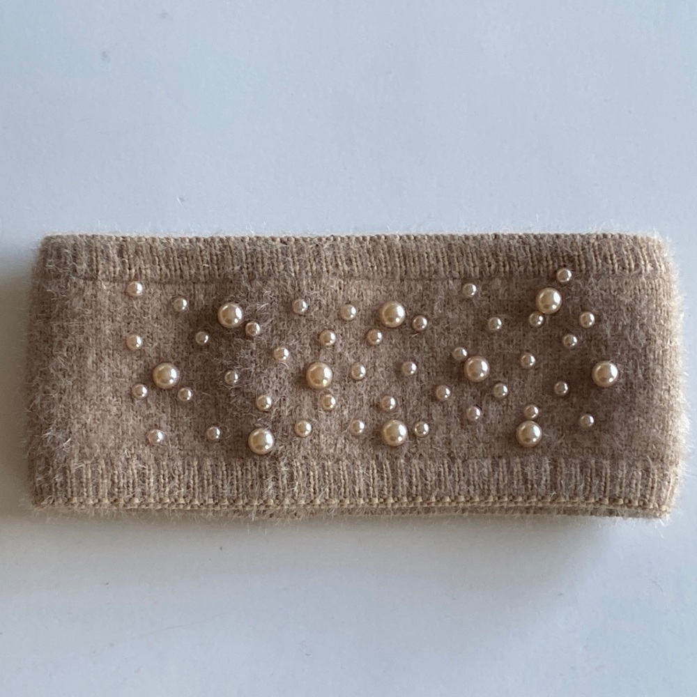 Feminine Tan Pearl-Embellished Headband Ear-warmer